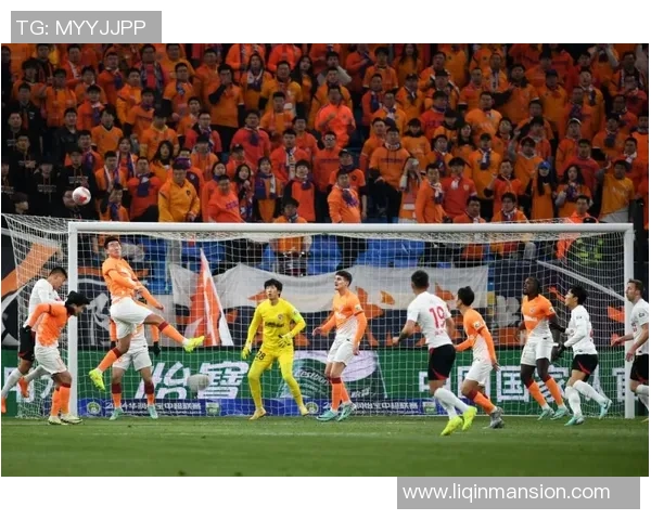 海牛足球俱乐部球星带领球队冲击新赛季荣耀挑战及个人成就解析